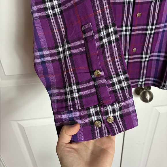 Cakeworthy NWOT Haunted Mansion Hitchhiking Ghost Plaid Button Up Shirt  4X - Picture 8 of 11